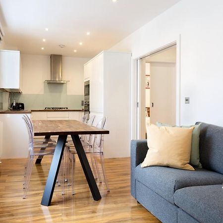 Spacious 4 Bedrooms Flat In New Oxford Street Londen Buitenkant foto