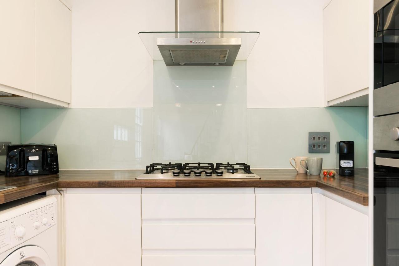 Spacious 4 Bedrooms Flat In New Oxford Street Londen Buitenkant foto